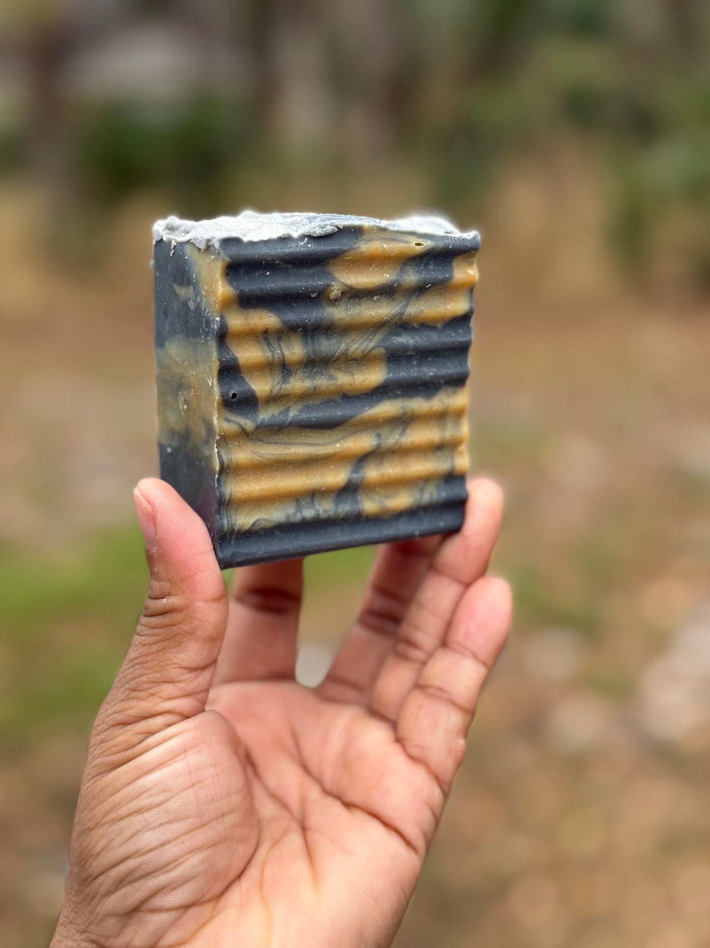 Charcoal Honey Turmeric: Natural Face Bar