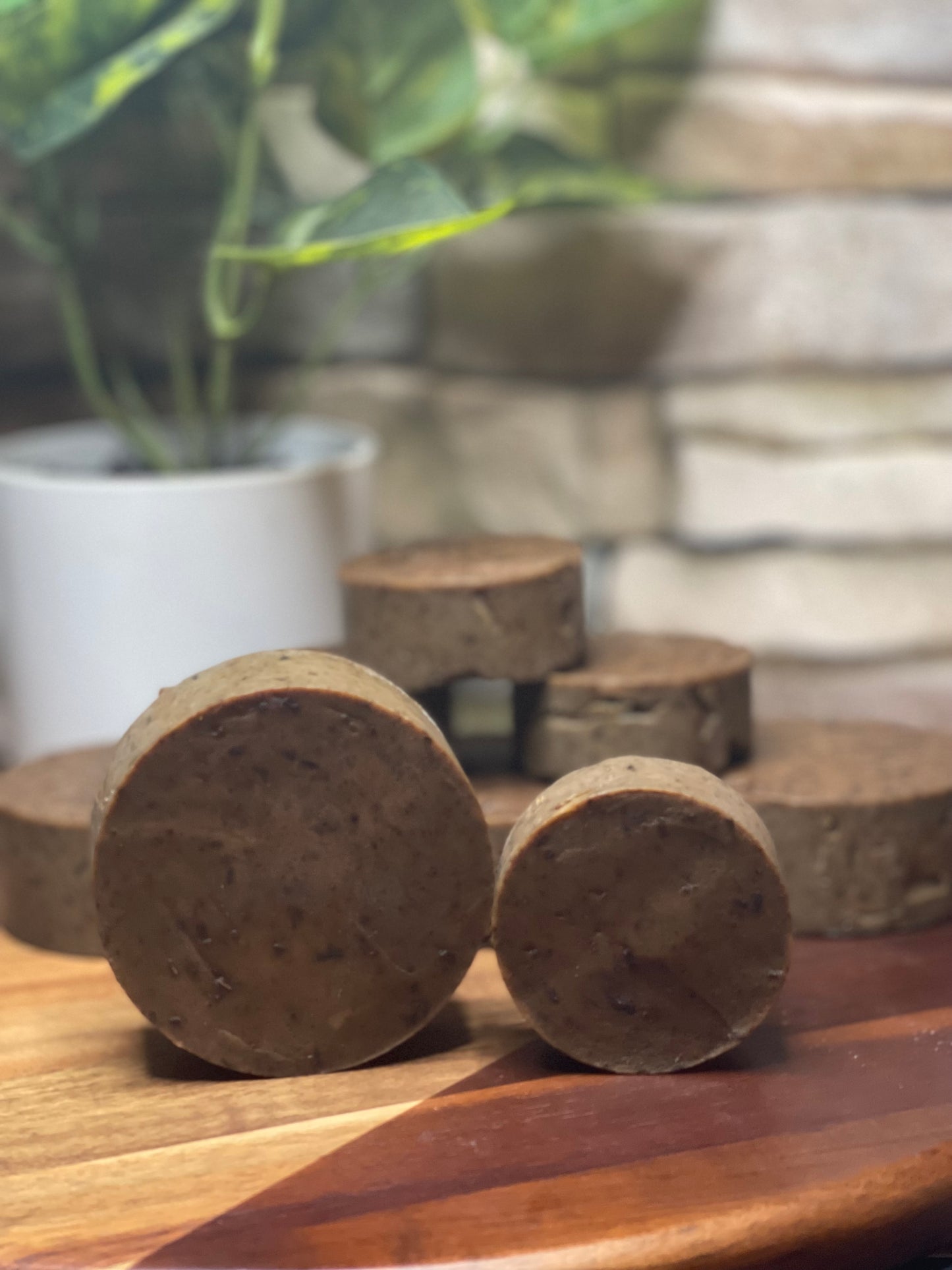 Cincere Coils Shampoo Bar: Chebe + Bhringraj