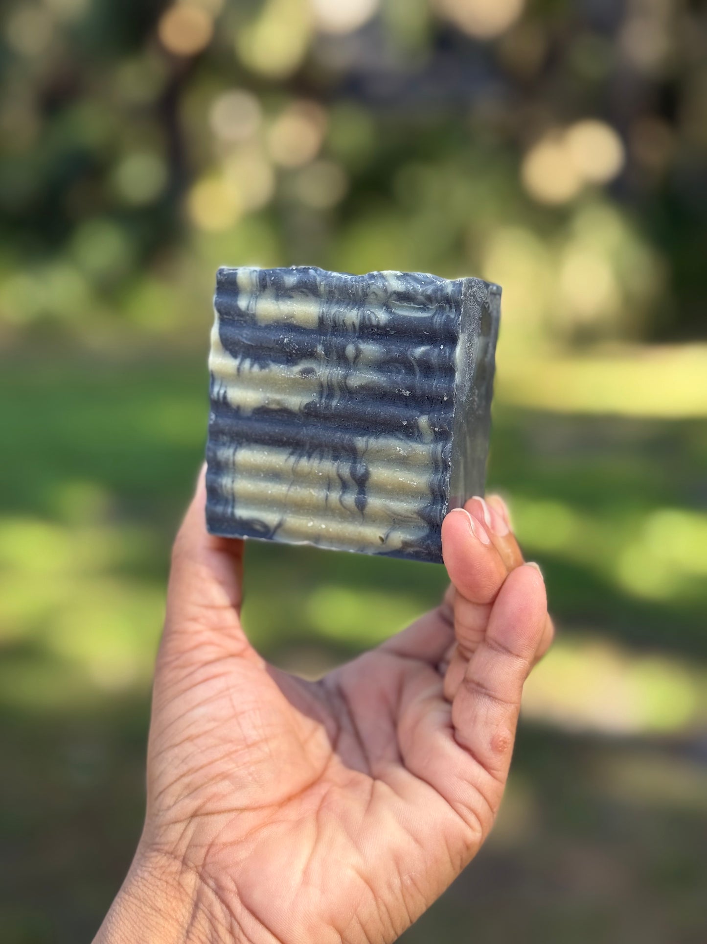 Charcoal & Spinach: Natural Body Bar