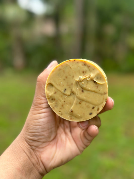 Cincere Coils Shampoo Bar: Aritha & Shikakai