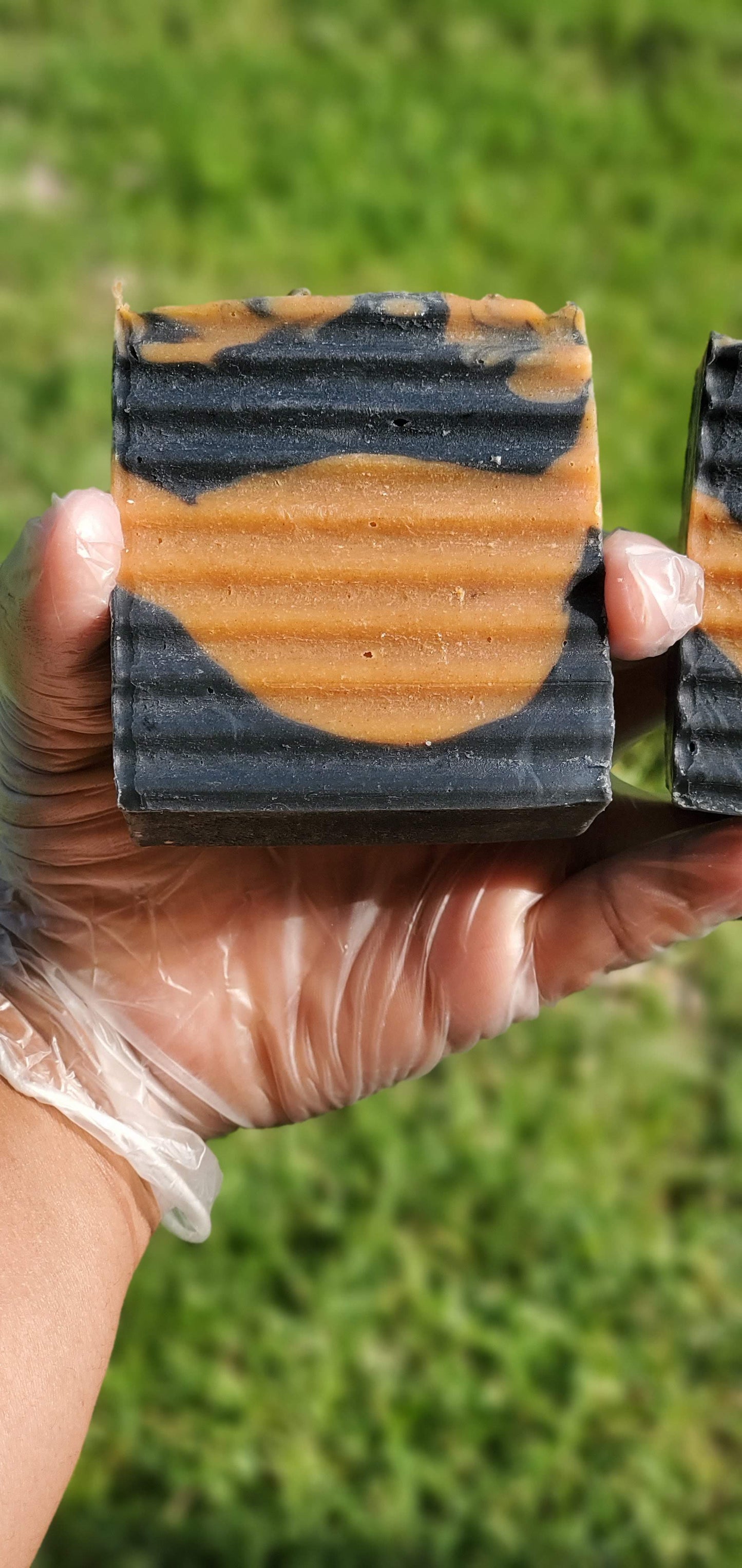 Activated Charcoal & Turmeric: Natural Face Bar